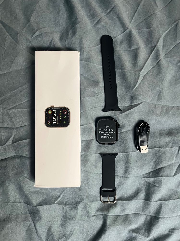 Smartwatch With Black Silicone Strap