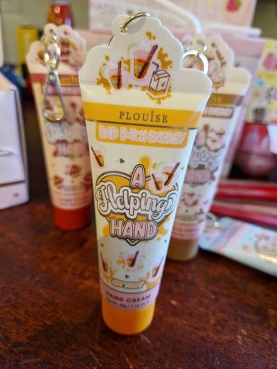 Plouise A Helping Hand Hand Cream hot toddy
