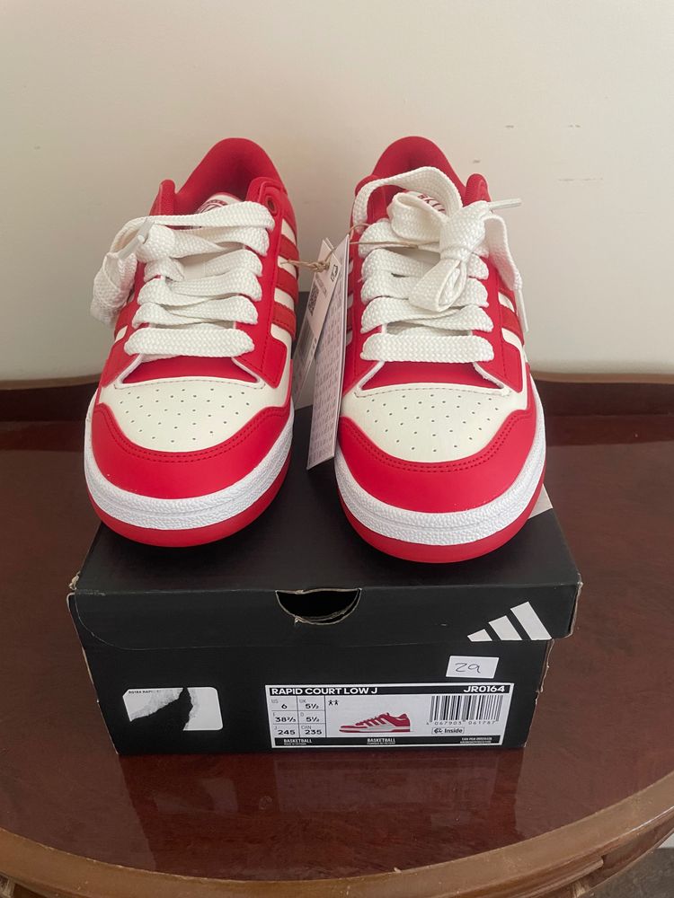 Immagine di Adidas Rapid Court Low J Sneakers 2