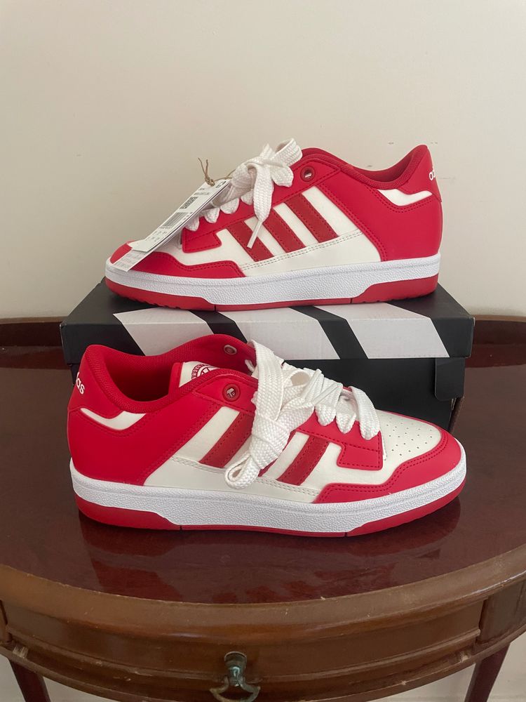 Adidas Rapid Court Low J Sneakers image 1