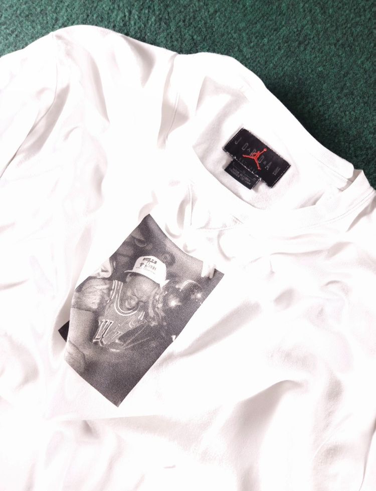 Jordan White Graphic T-Shirt imagen 1