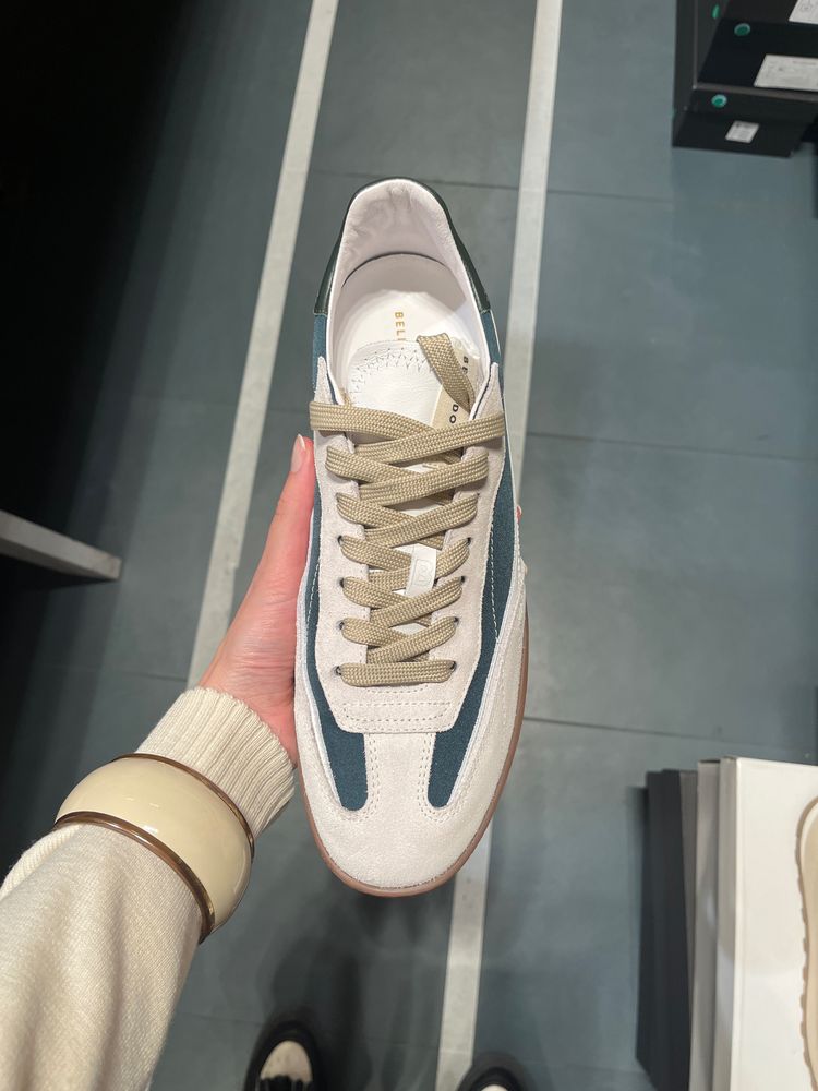 Other B7 White Green  product image