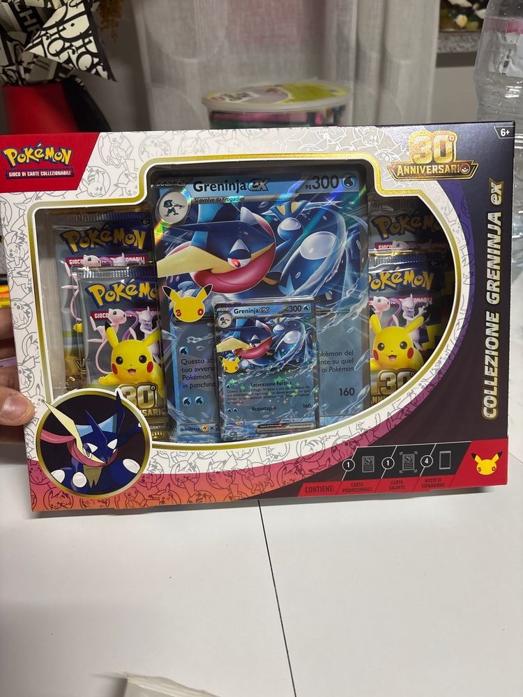Pokémon 30Th Anniversary Greninja Gx Card Collection imagen 1