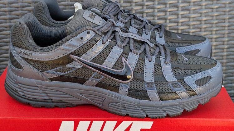 Nike Nike P-6000 Dark smoke grey/ black-carbon product image