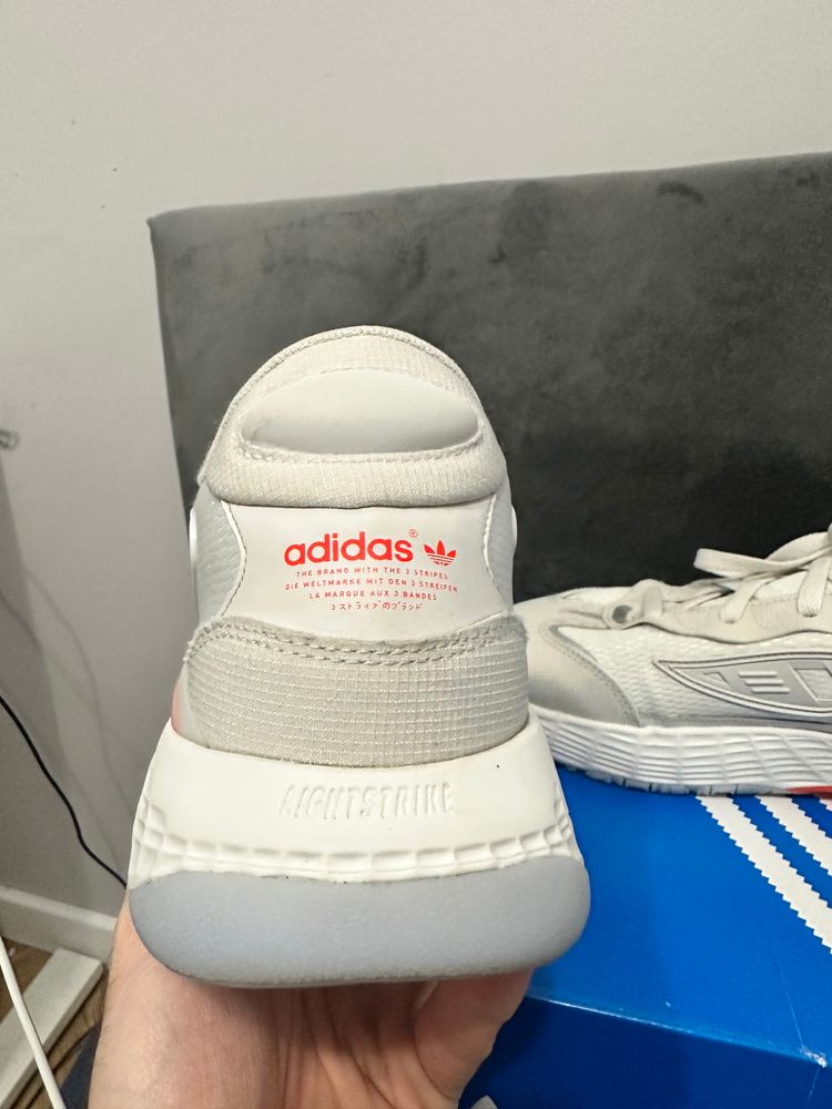 Adidas Sneakers Niteball III rozmiar 42 image 4