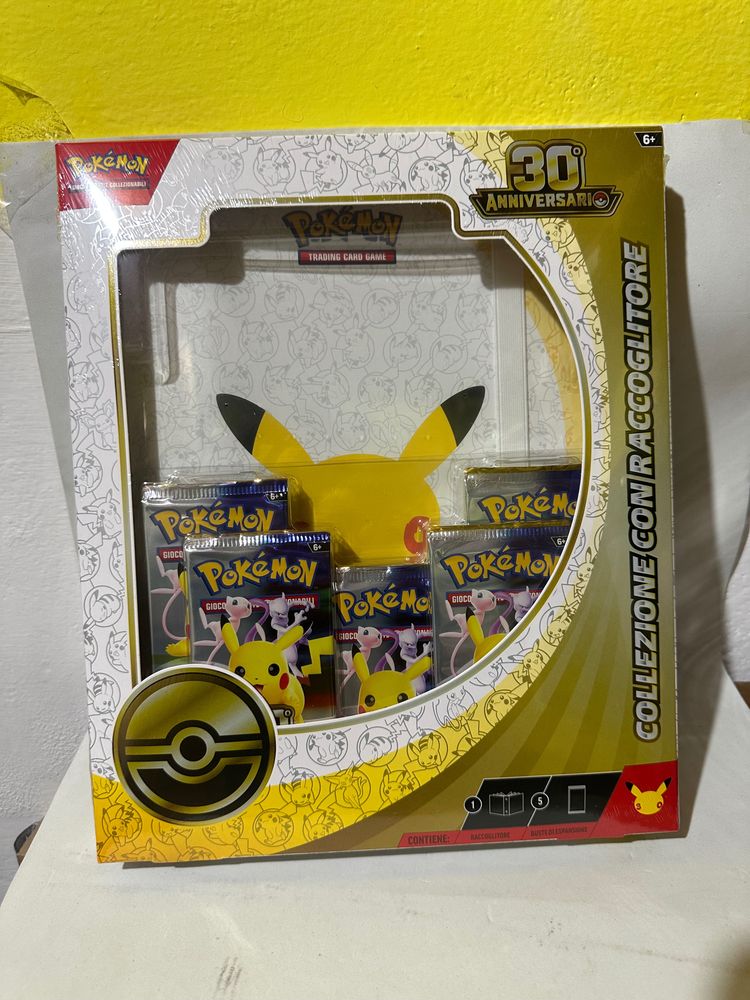 Pokémon 30Th Anniversary Collector'S Set imagen 1
