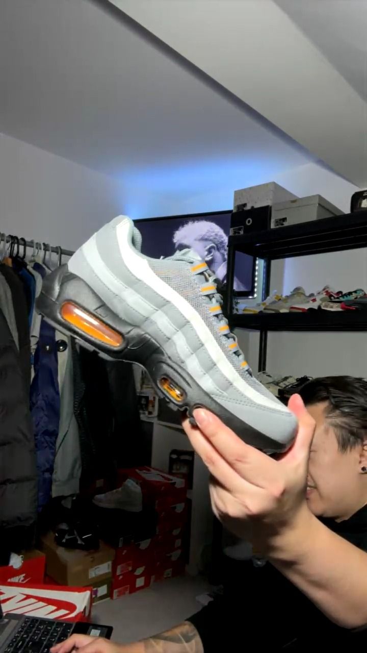 Nike Nike Air Max 95 - Size 5.5 product image