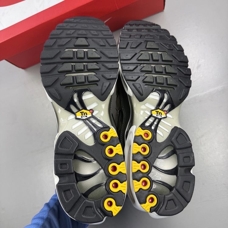 Nike Air Max Plus TN Size UK 10.5 Sequoia Cargo Khaki Men's Trainers DM0032-300 image 5