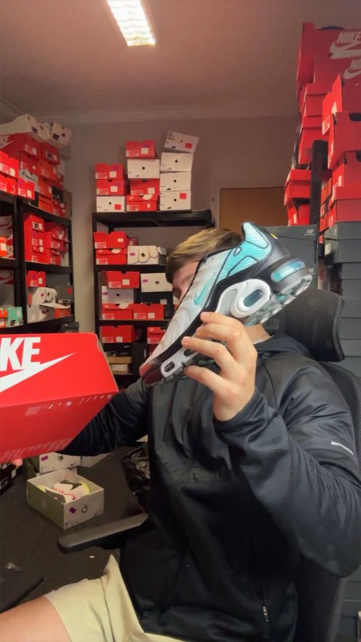 Nike UK 6 NIKE AM TN NEW product image