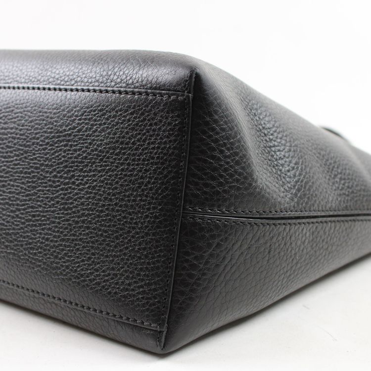 Valentino Garavani Rockstud Tote Bag image 16