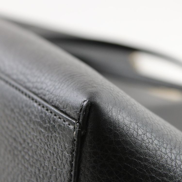 Valentino Garavani Rockstud Tote Bag image 14