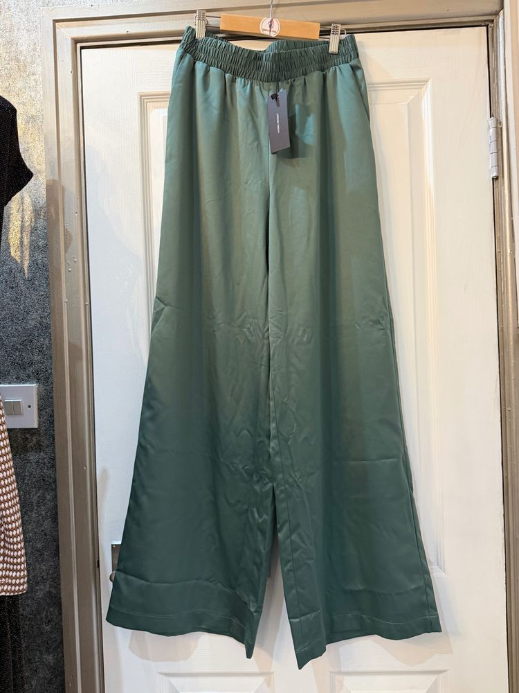 Green Wide-Leg Pants