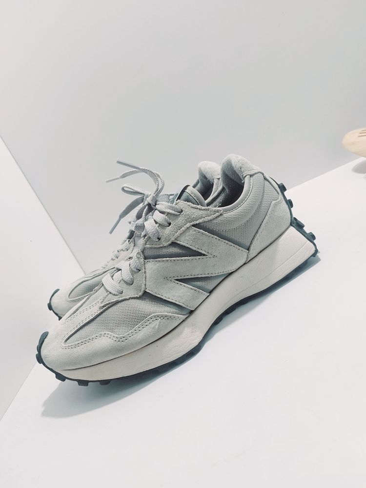 New Balance New Balance Grey Sneakers 39  product image