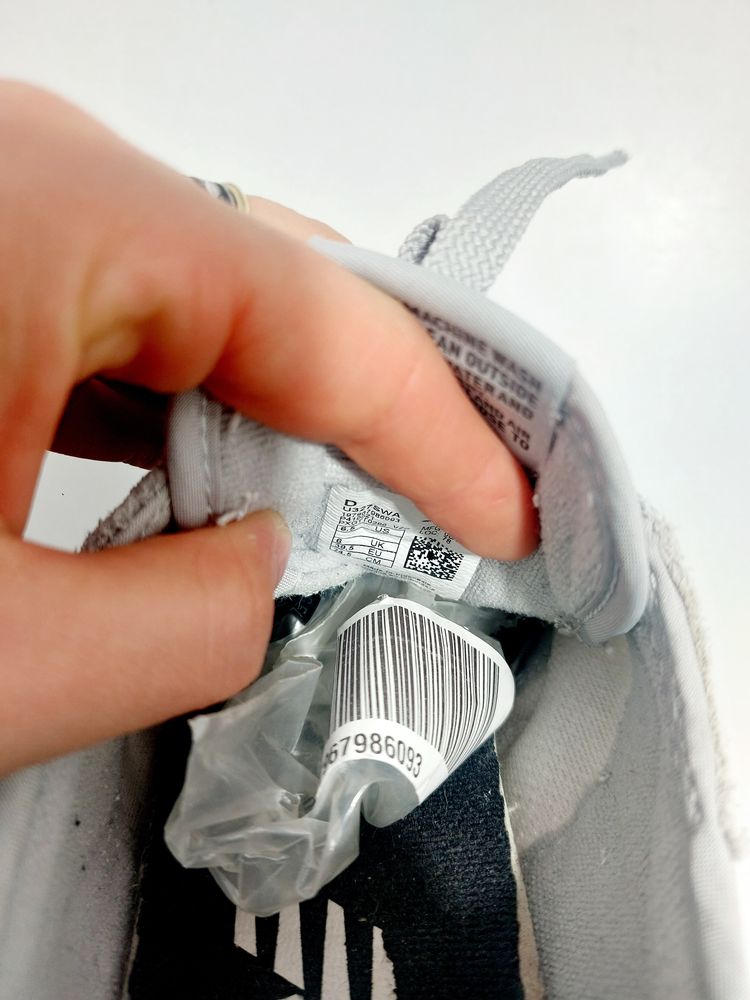New Balance Grey Sneakers 39  3