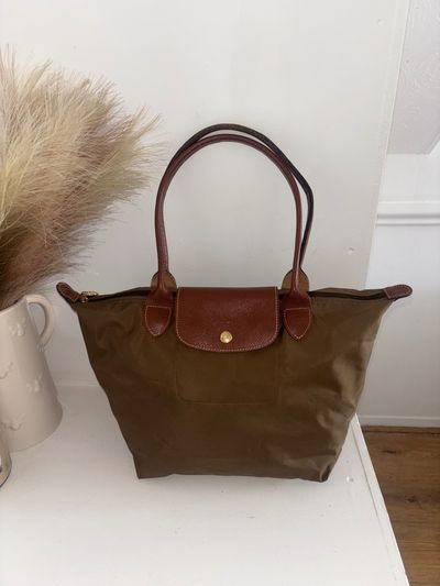 Dark Green Tote Bag With Leather Handles And Flap