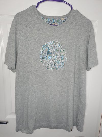 Pretty Green Grey T-Shirt With Paisley Circle Design