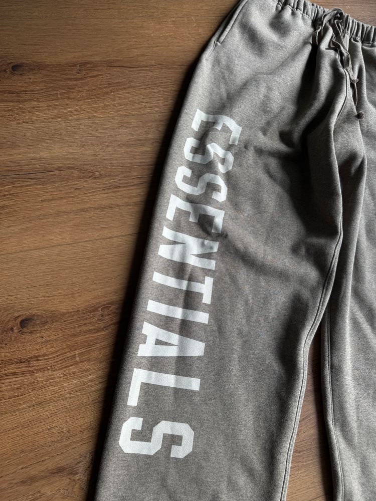 Immagine di Fear Of God Essentials Sweatpants L size  2