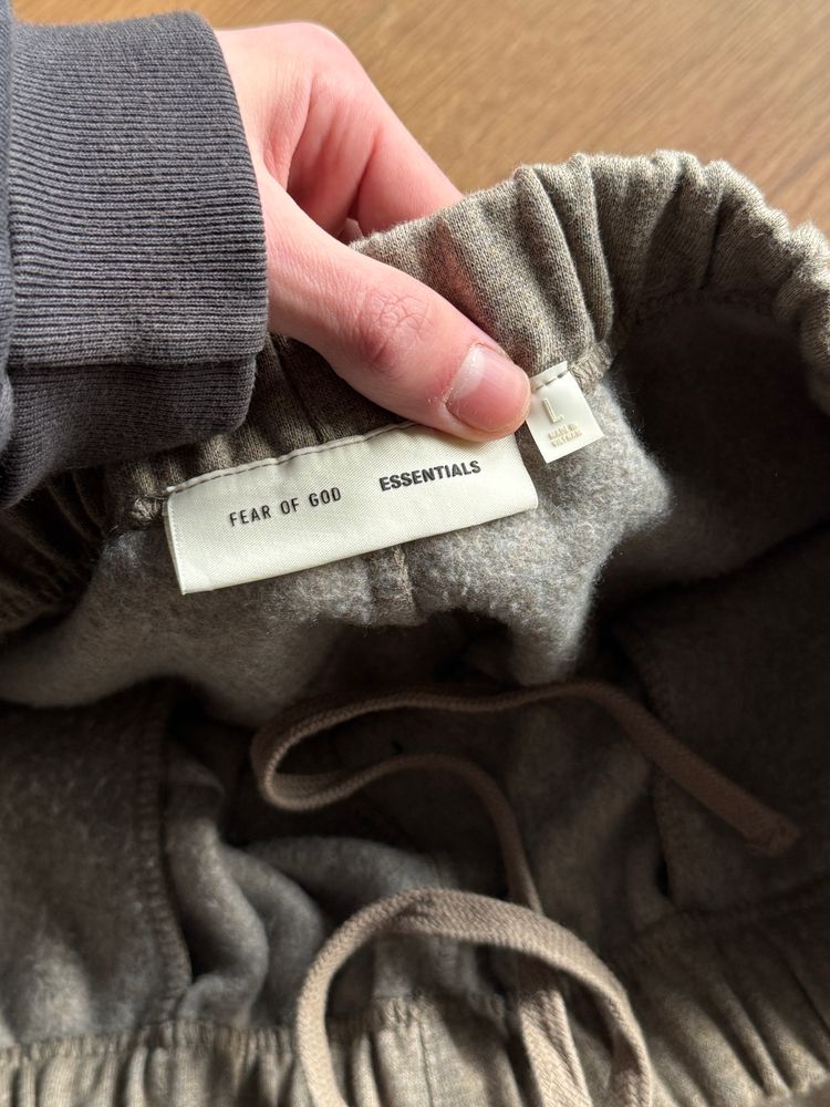 Immagine di Fear Of God Essentials Sweatpants L size  5