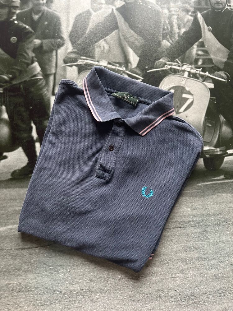 Fred Perry polo shirt size L