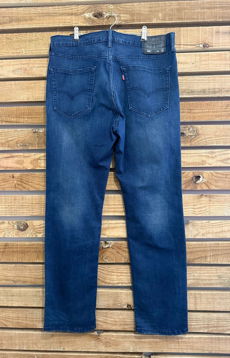 Vintage 90s Levi’s 541 Dark Blue/ Indigo Jeans. Waist 34” leg 31.5”