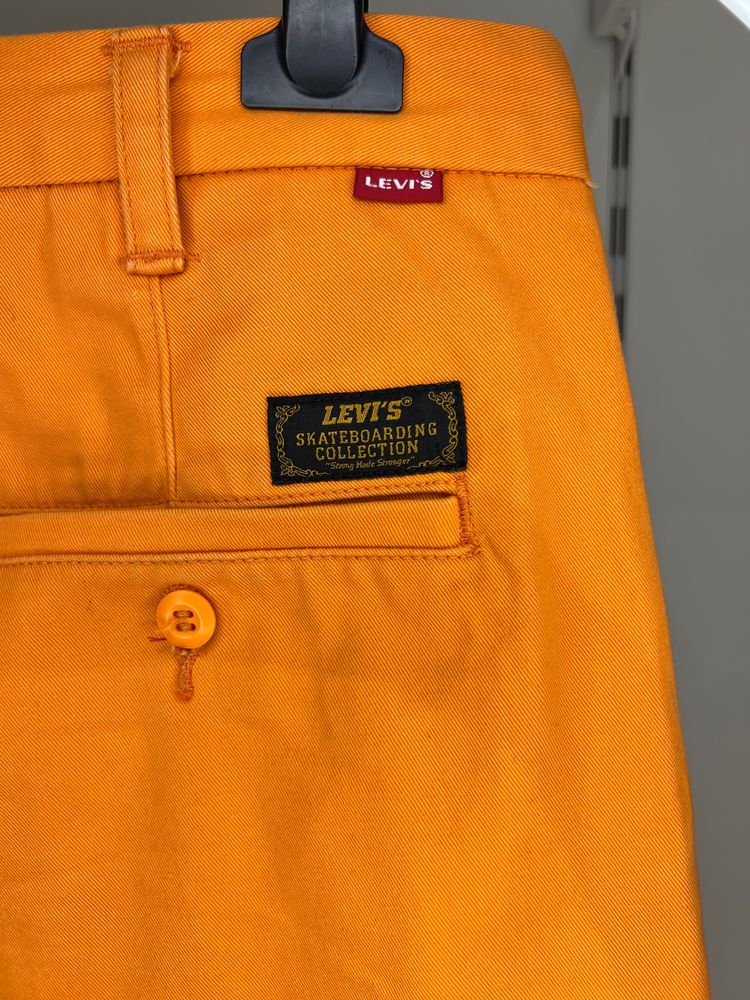 Levi'S Skateboarding Collection Orange Pants With Suspenders imagen 3