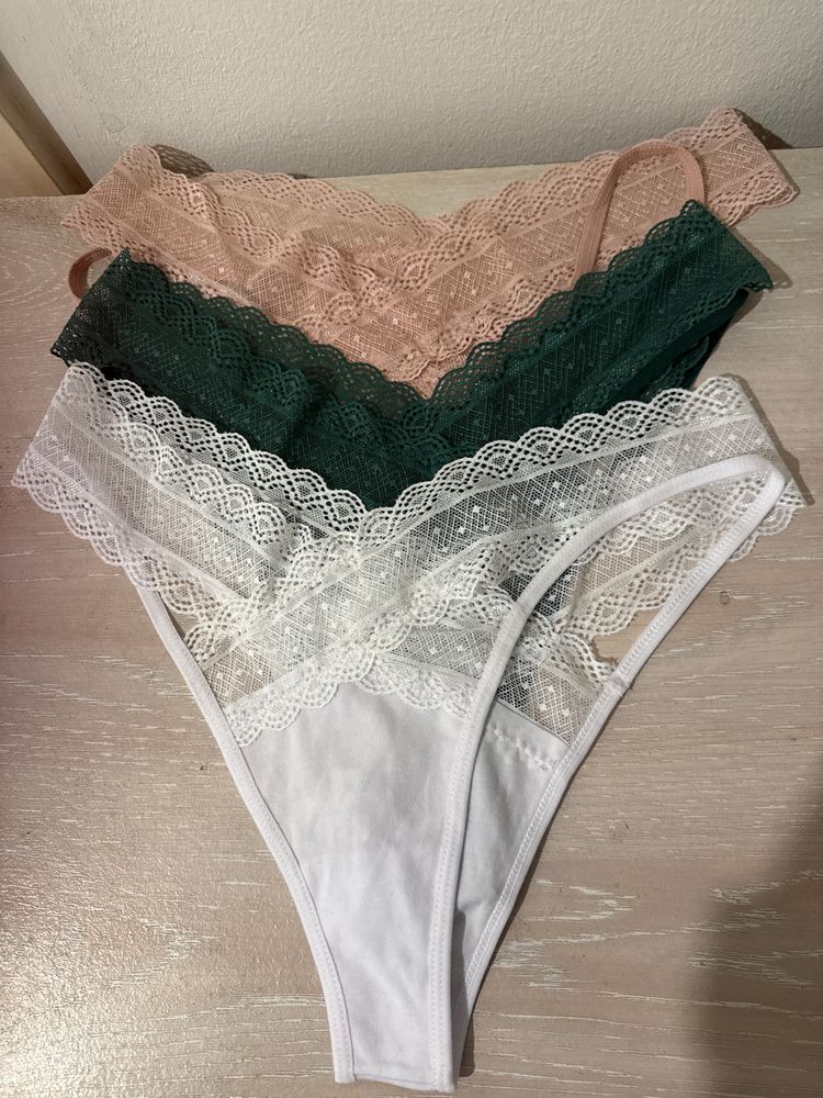 Lace Trim Thong Panties Set
