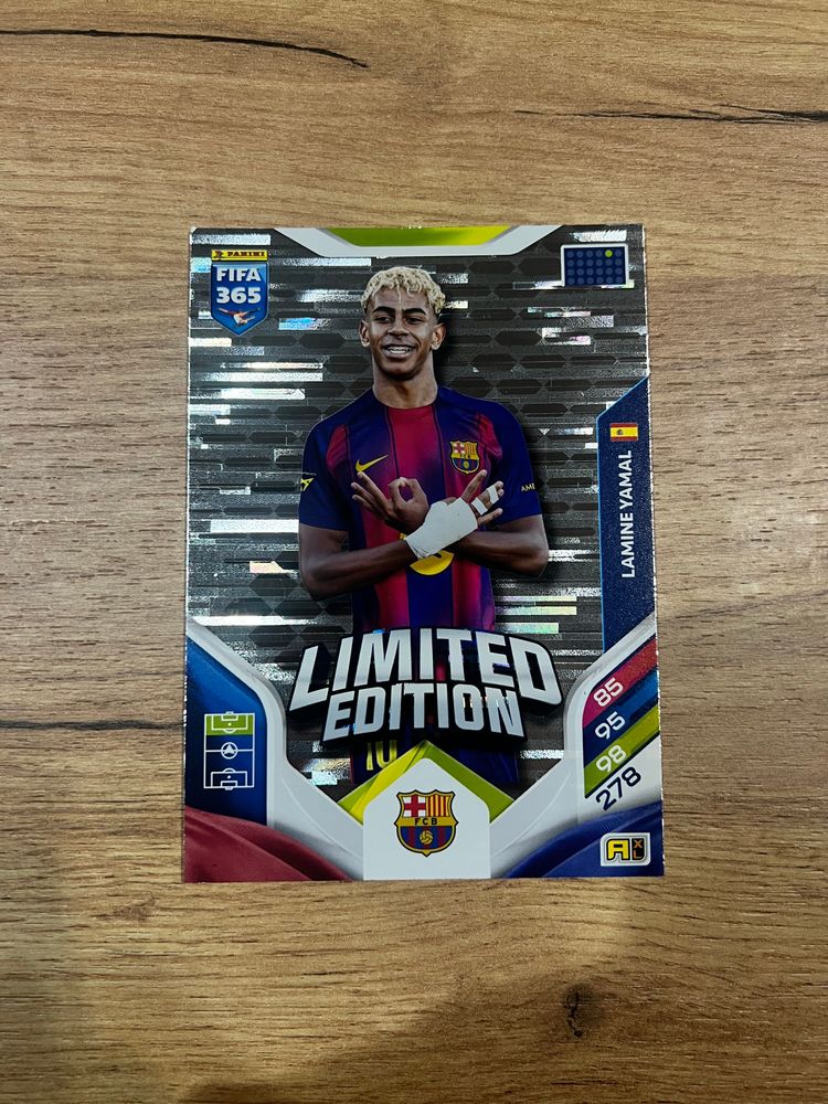 Fifa 365 Limited Edition Football Trading Card