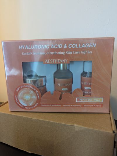Aesthtany Hyaluronic Acid & Collagen Facial Cleansing & Hydrating Skin Care Gift Set