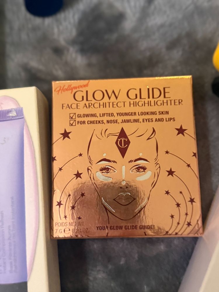 Charlotte Tilbury Glow Glide Face Architect Highlighter product image