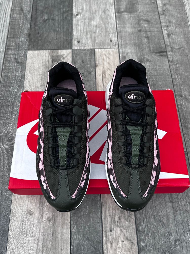 Nike Air Max 95 Trainers ‘Olive Sequoia Camo Pink’ - Size UK 4 image 6