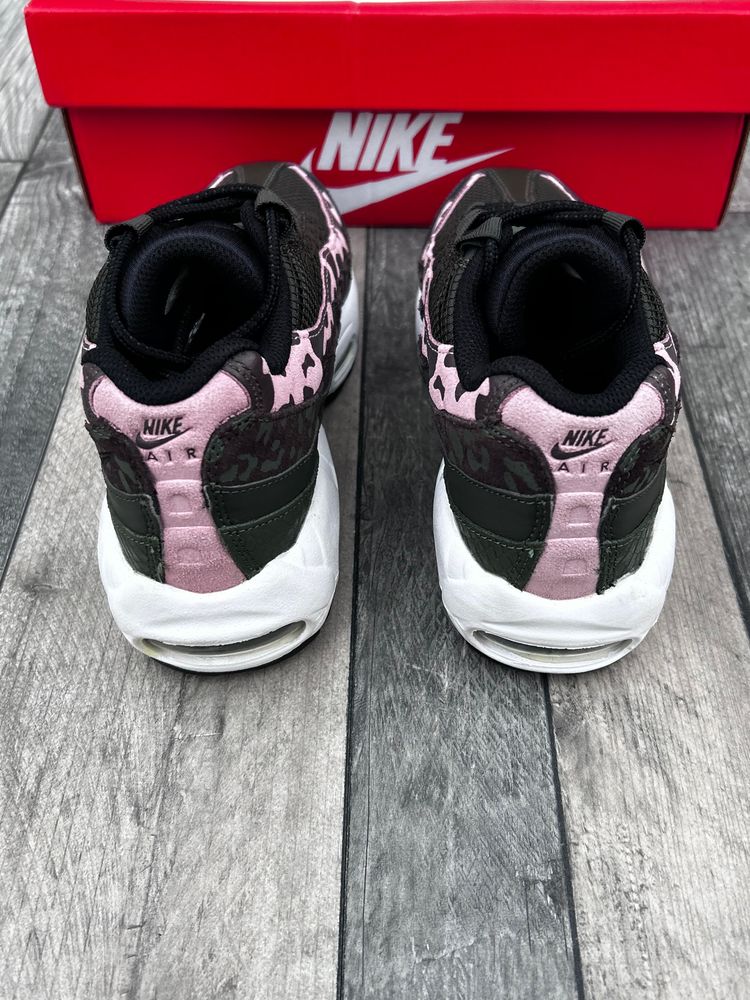 Nike Air Max 95 Trainers ‘Olive Sequoia Camo Pink’ - Size UK 4 image 8