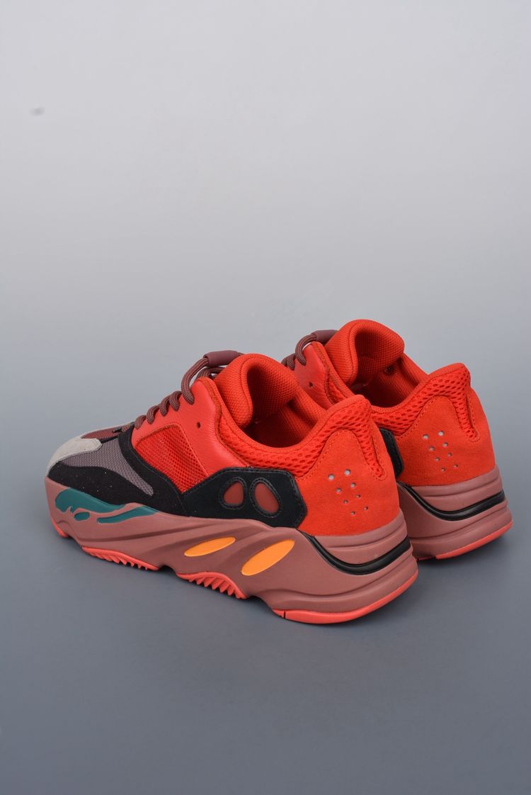 Adidas Yeezy Sneakers image 3