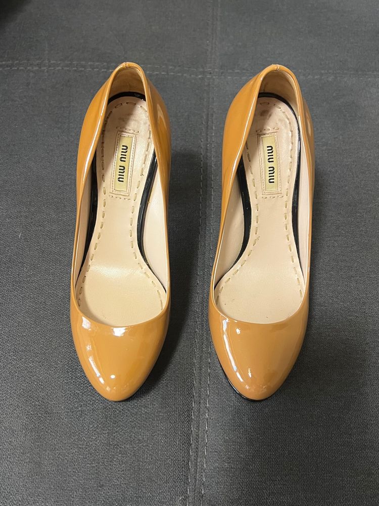 Miu Miu Women'S High Heel Platform Pumps image 5