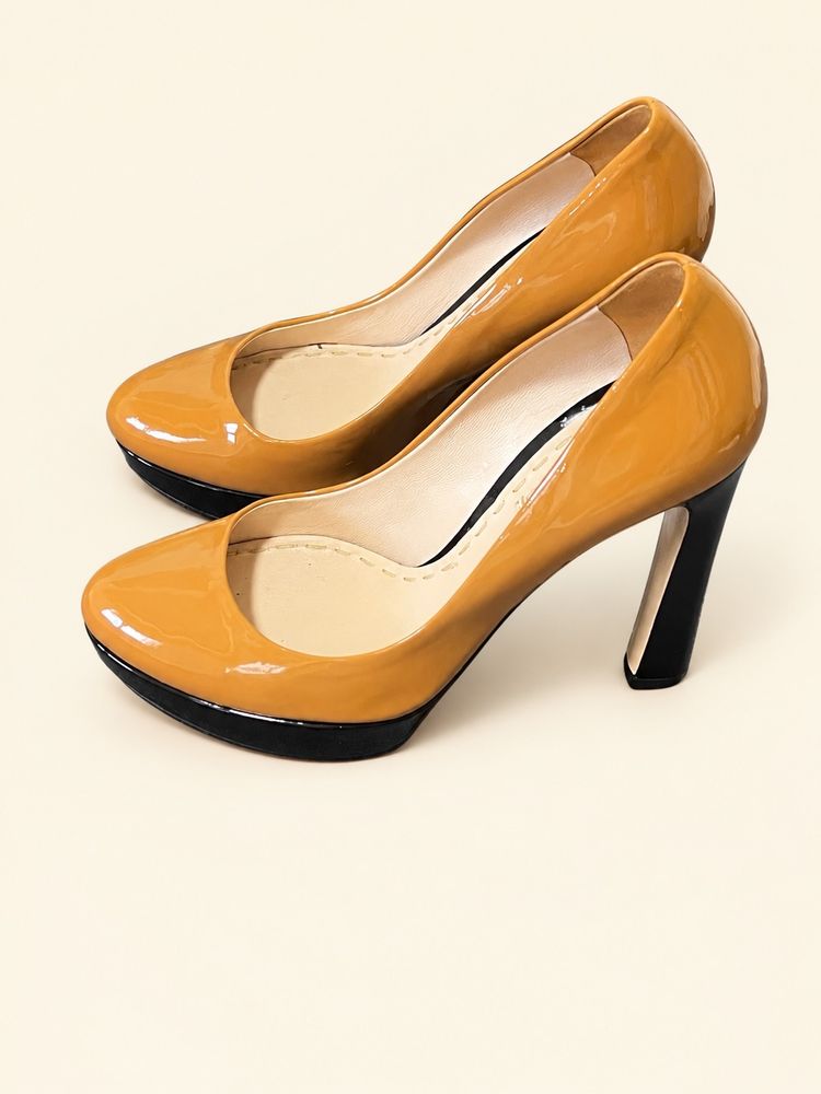 Miu Miu Women'S High Heel Platform Pumps