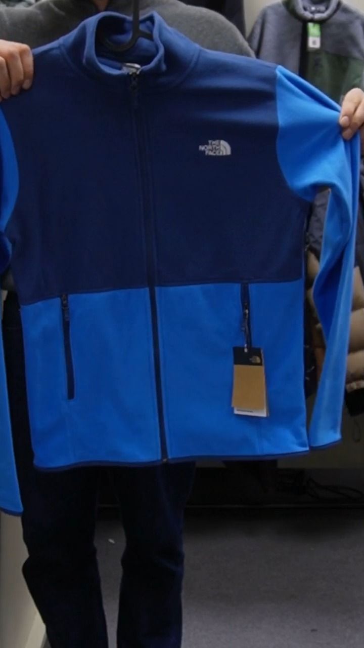 The North Face NORTH FACE ZIP BRAND NEW WITH TAGS  SIZE S product image