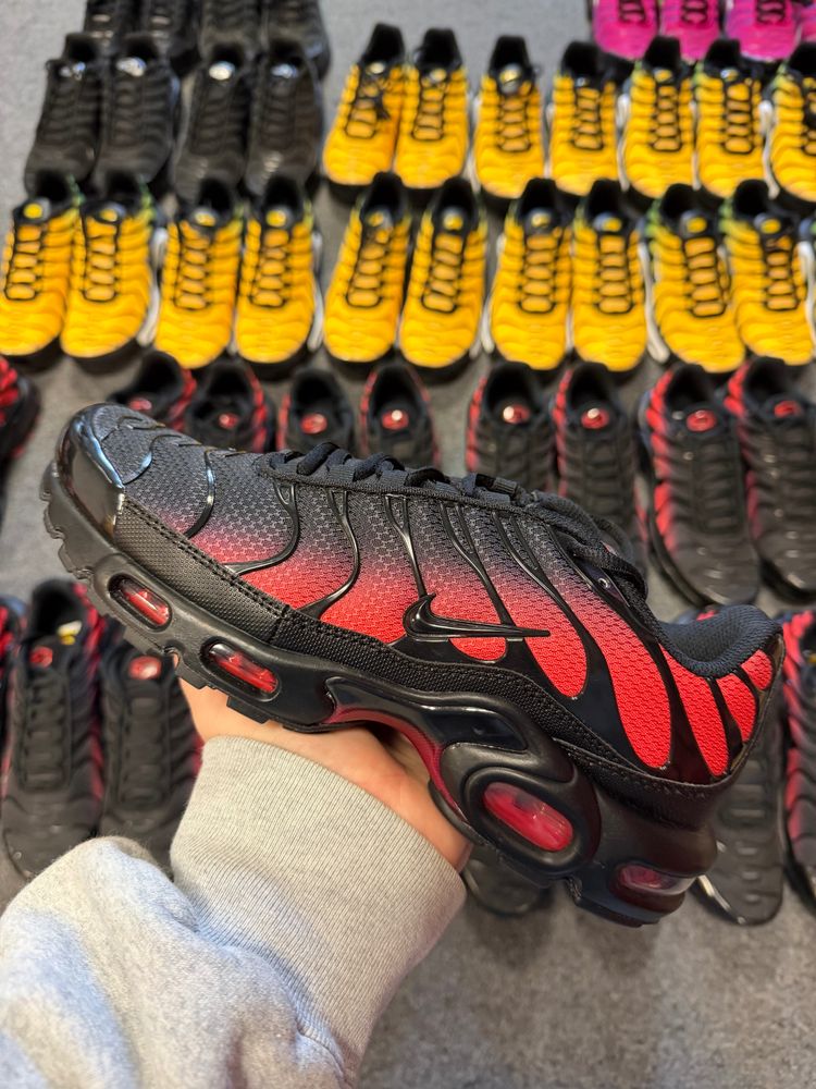 Nike air max plus tn bred black red DM0032-021