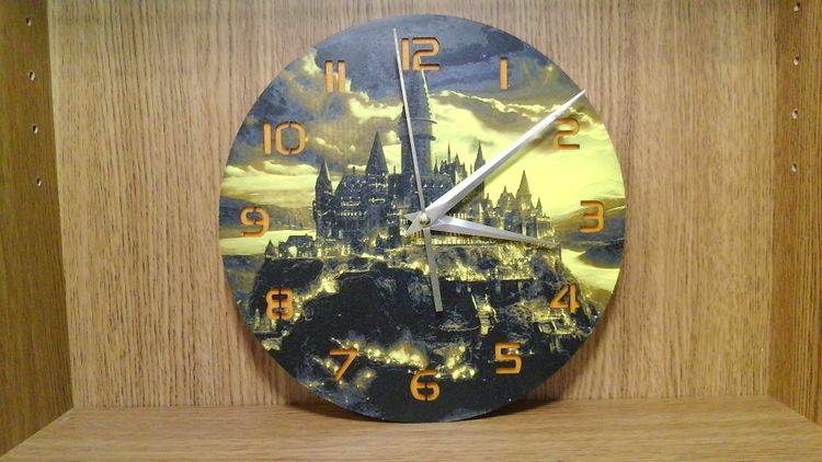 Hogwarts Wall Clock