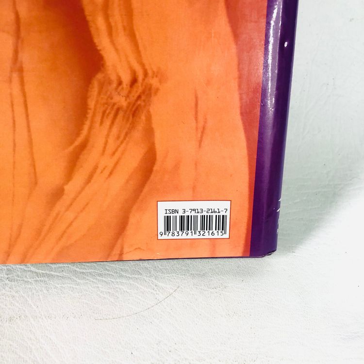 Icons of Fashion: The Twentieth Century Gerda Buxbaum (1999, Hardcover) Prestel 4