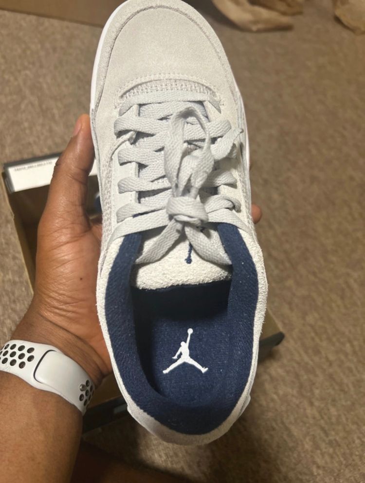 Jordan Flight Court (GS) sneakers