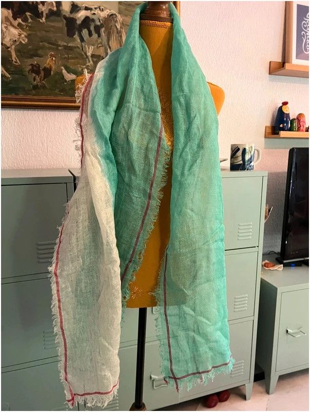 Pañuelo 100% Lino color menta y blanco 🦋 Hecho en India 8