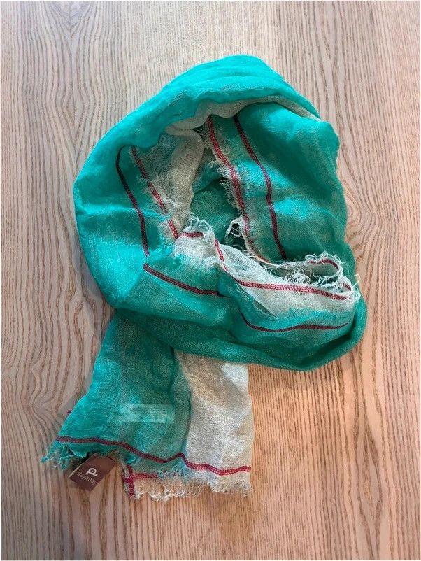 Pañuelo 100% Lino color menta y blanco 🦋 Hecho en India 4