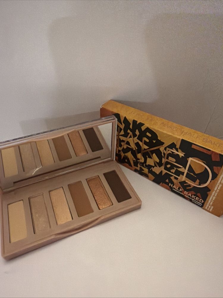 Urban Decay Naked Half Baked Mini Eyeshadow Palette 6 Shades BNIB image 1
