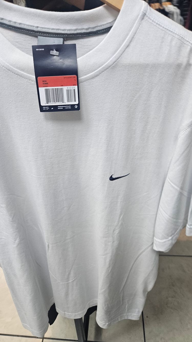 Nike Nike White T-Shirt product image