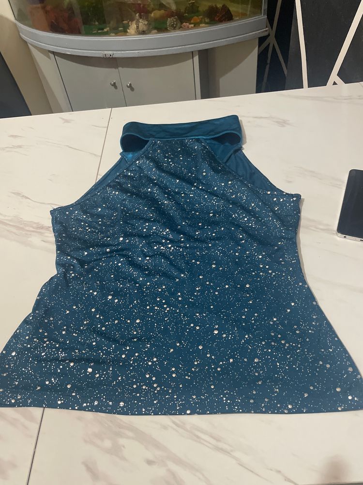 Blue Sleeveless Top image 4