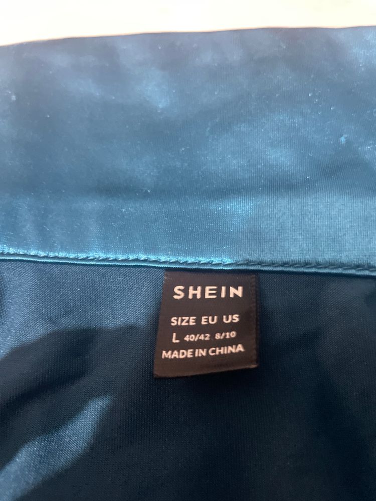 Blue Sleeveless Top image 3