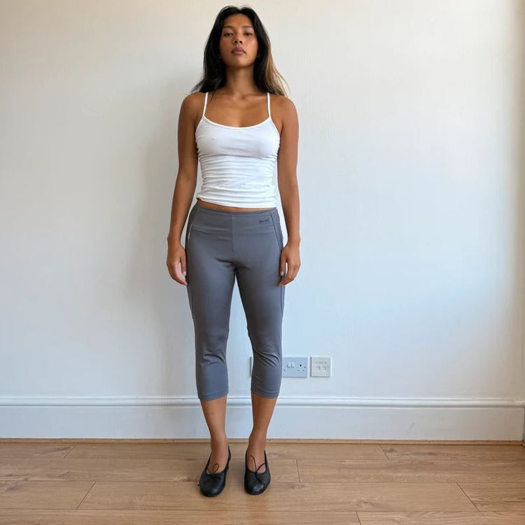 Grey USA pro cropped capris - Size S image 6