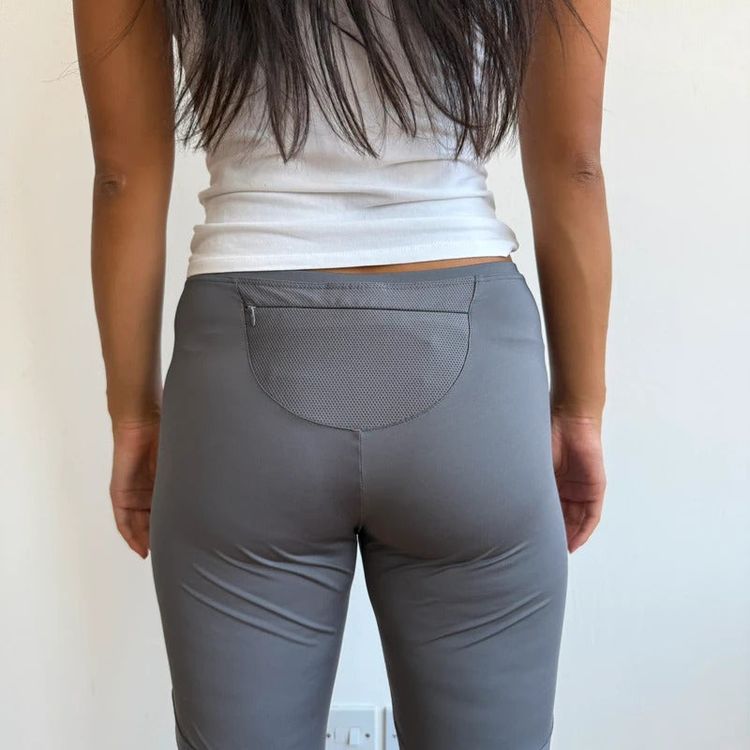 Grey USA pro cropped capris - Size S image 5
