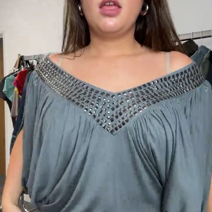 Guess Batwing Y2K top image 1