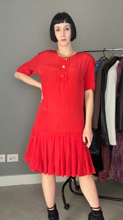Abito rosso in seta 1