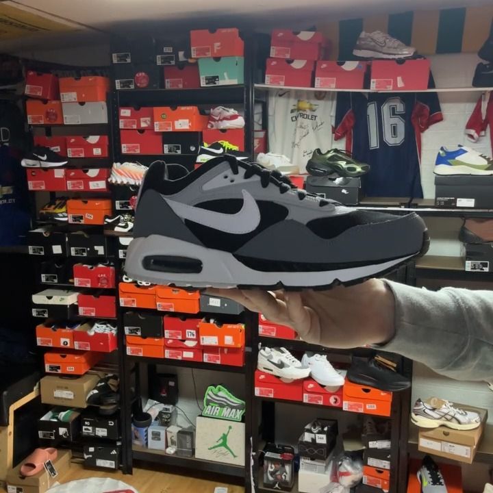 Other UK8 AIR MAX product image